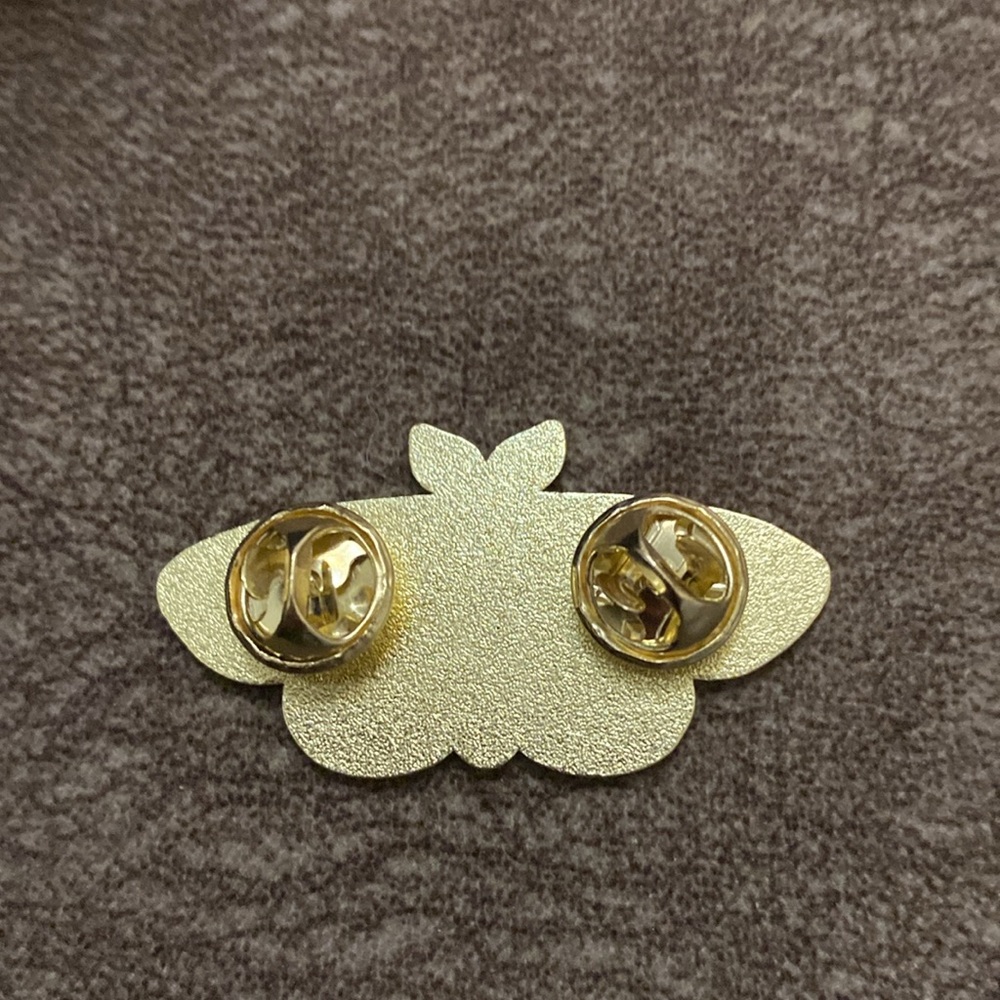 Colorful Moth Enamel Pin new without tags - Picture 2 of 4